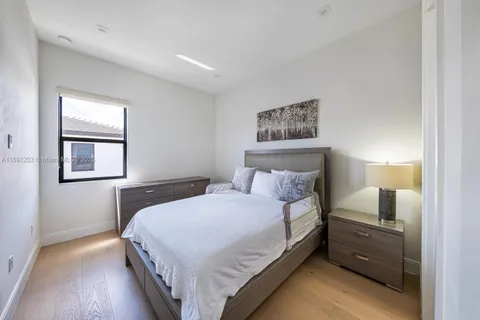 $1,079,000 | 8120 Northwest 43rd Street, Doral, FL 33166