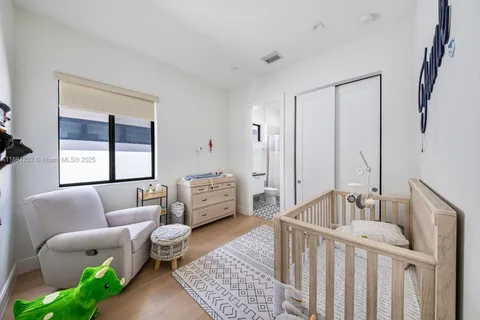 $1,079,000 | 8120 Northwest 43rd Street, Doral, FL 33166