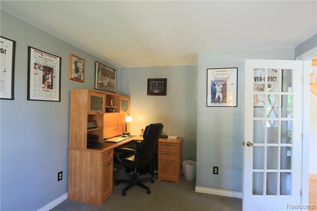 6831 Longwood Road Canton, MI 48187 - Photo 12 of 48 11 Den.JPG