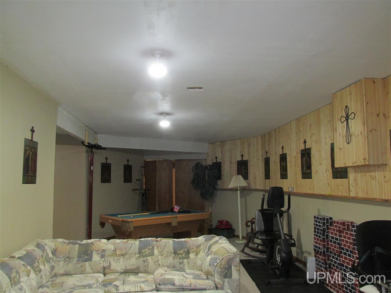 6388 L L.5 Road Gladstone, MI 49837 - Photo 32 of 49