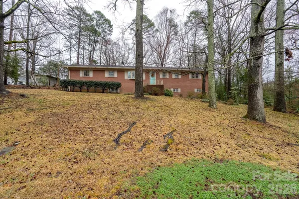 $277,500 | 2808 Murdock Lane, Albemarle, NC 28001