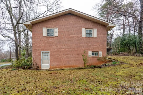 $277,500 | 2808 Murdock Lane, Albemarle, NC 28001