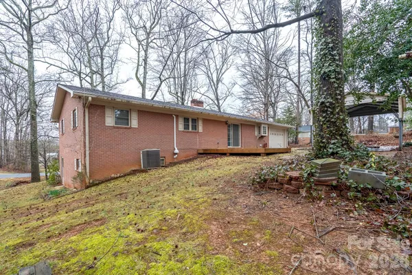 $277,500 | 2808 Murdock Lane, Albemarle, NC 28001