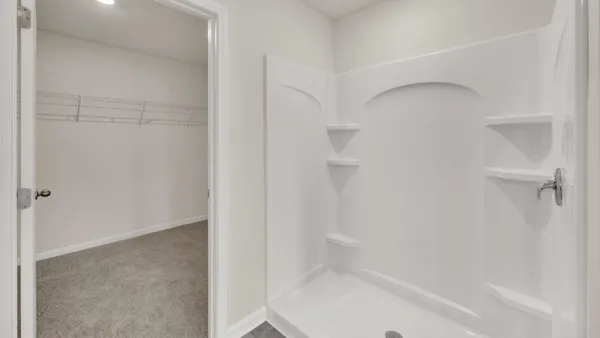 $323,415 | 144 English Oak Lane, Athens, TN 37303