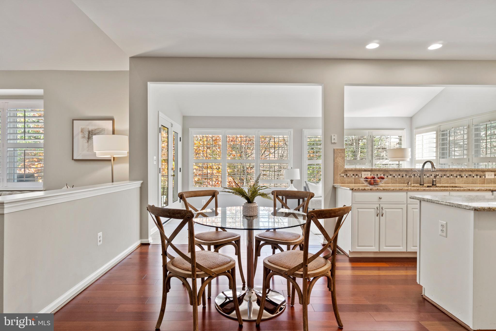 1286 Gatesmeadow Way Reston, VA 20194 - Photo 12 of 56 Breakast Area