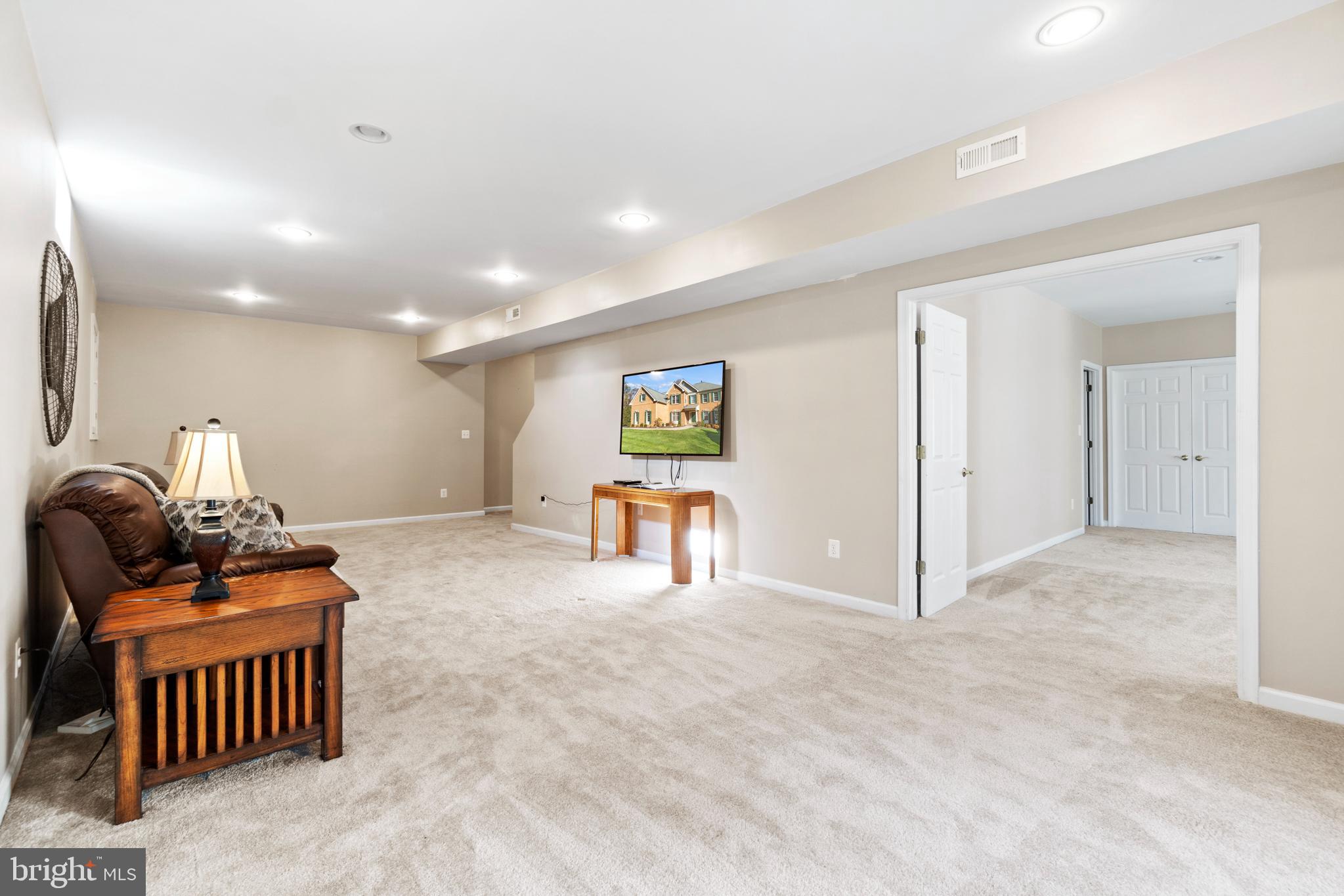 1286 Gatesmeadow Way Reston, VA 20194 - Photo 30 of 56 Lower Level