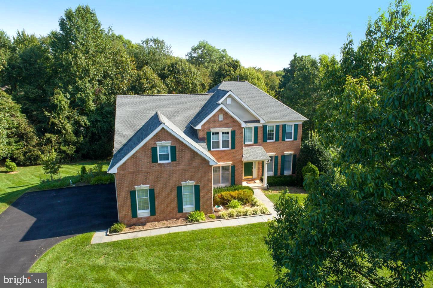1286 Gatesmeadow Way Reston, VA 20194 - Photo 52 of 56