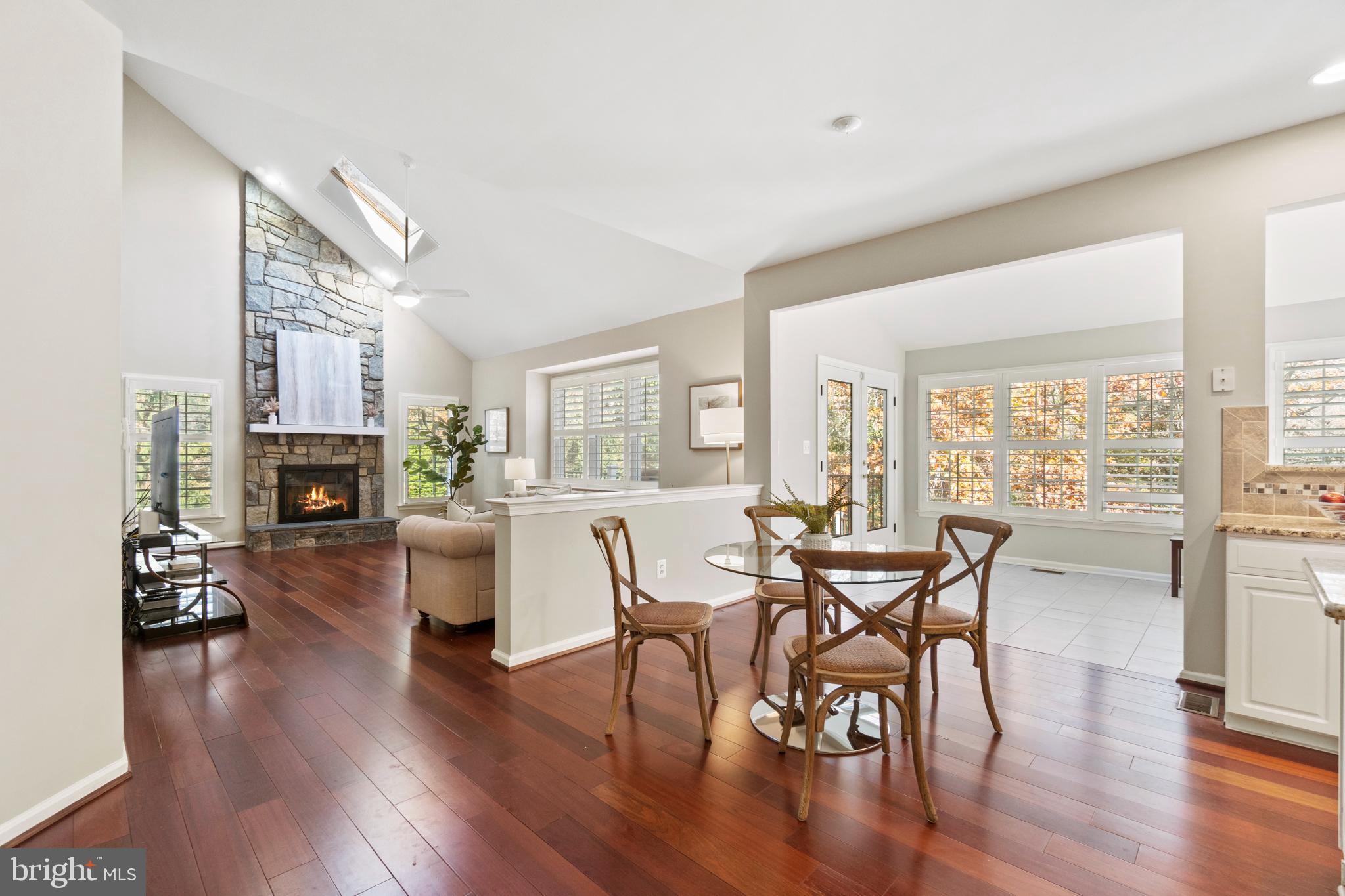 1286 Gatesmeadow Way Reston, VA 20194 - Photo 7 of 56 Breakfast Area opens to Family Rm & Sunroom