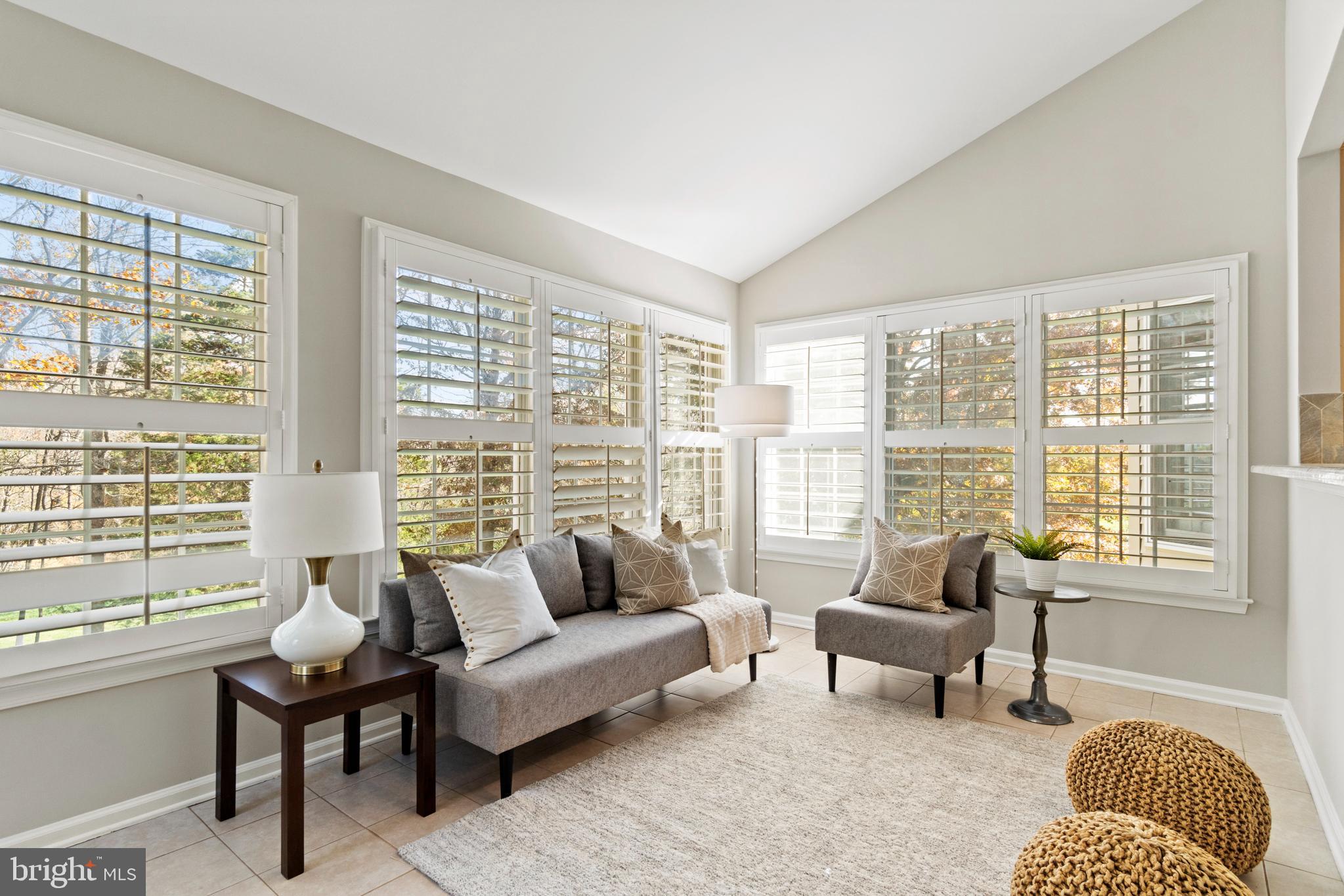 1286 Gatesmeadow Way Reston, VA 20194 - Photo 9 of 56 Sunroom