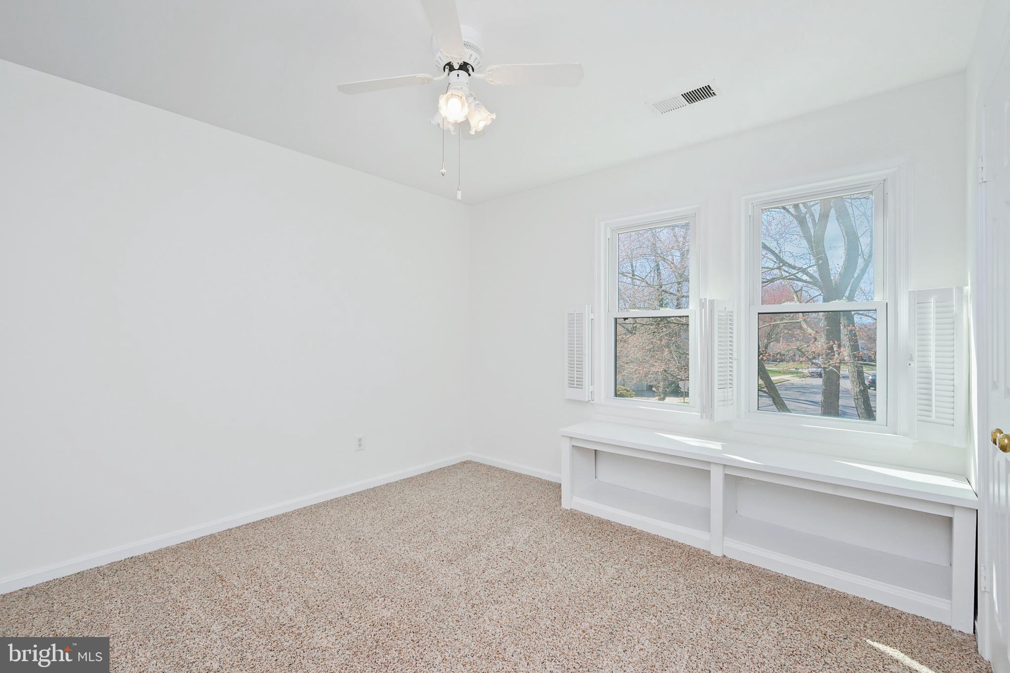 9212 Lake Braddock Drive Burke, VA 22015 - Photo 31 of 49