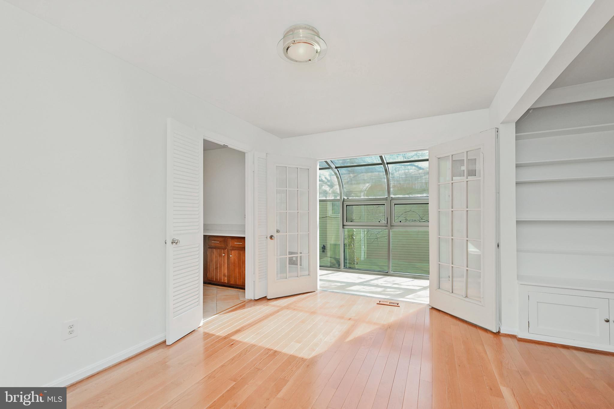 9212 Lake Braddock Drive Burke, VA 22015 - Photo 10 of 49