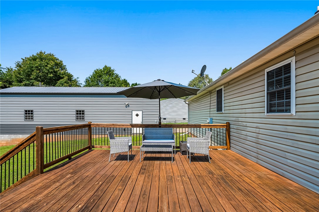 169 State Rd S-37-204 Seneca, SC 29678 - Photo 25 of 30