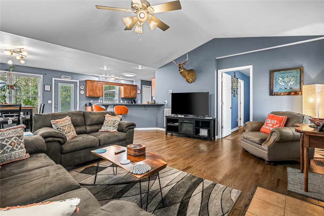 169 State Rd S-37-204 Seneca, SC 29678 - Photo 5 of 30