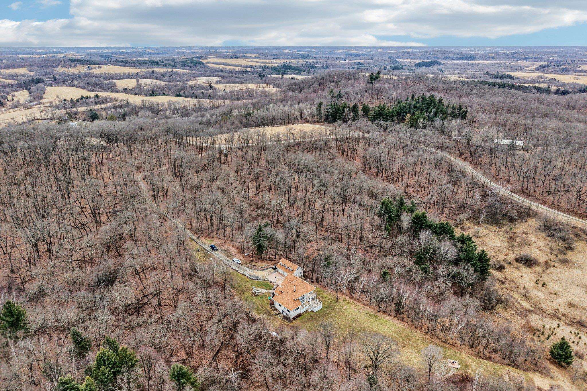 W9460 Welch Road Elroy, WI 53929 - Photo 73 of 84