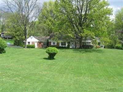 166 Congress Run Road Wyoming, OH 45215 - Photo 1 of 1