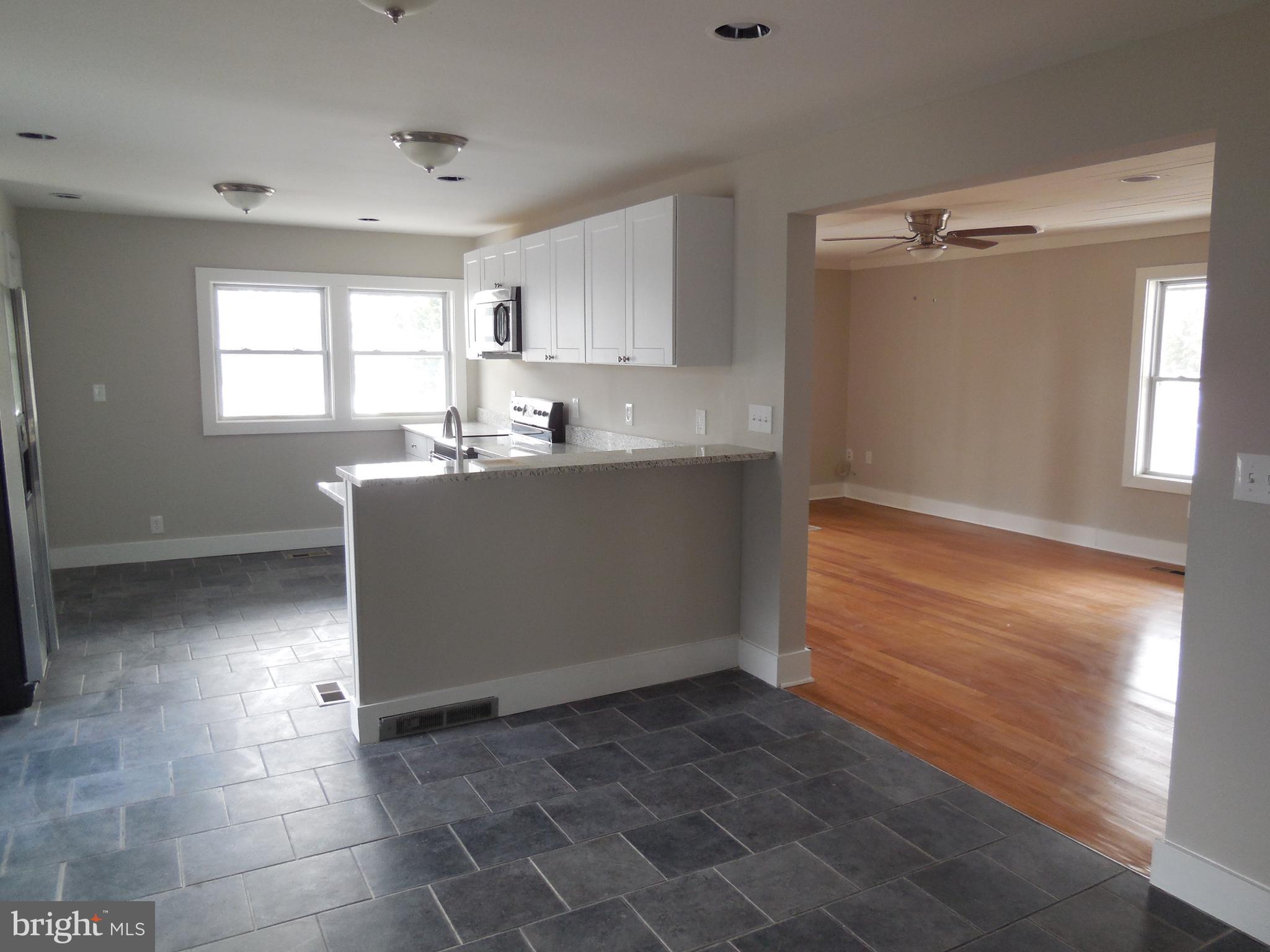 7812 Harbor Road Pasadena, MD 21122 - Photo 19 of 21 Gallery Image 19