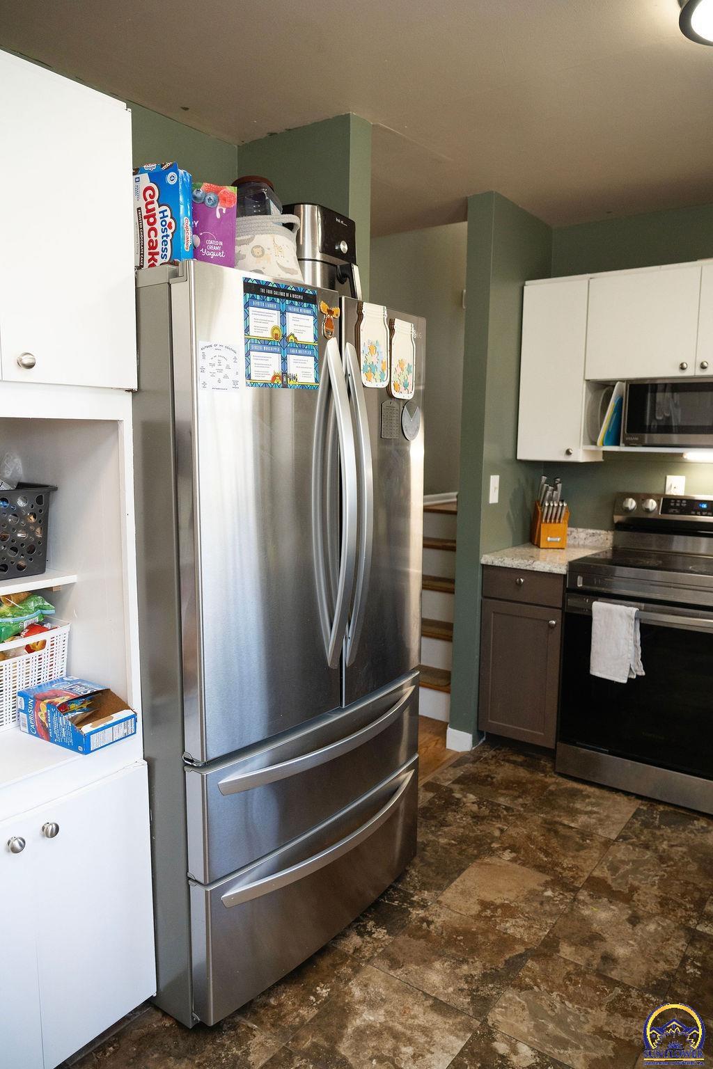 5200 Southwest 31st Street Topeka, KS 66614 - Photo 13 of 48