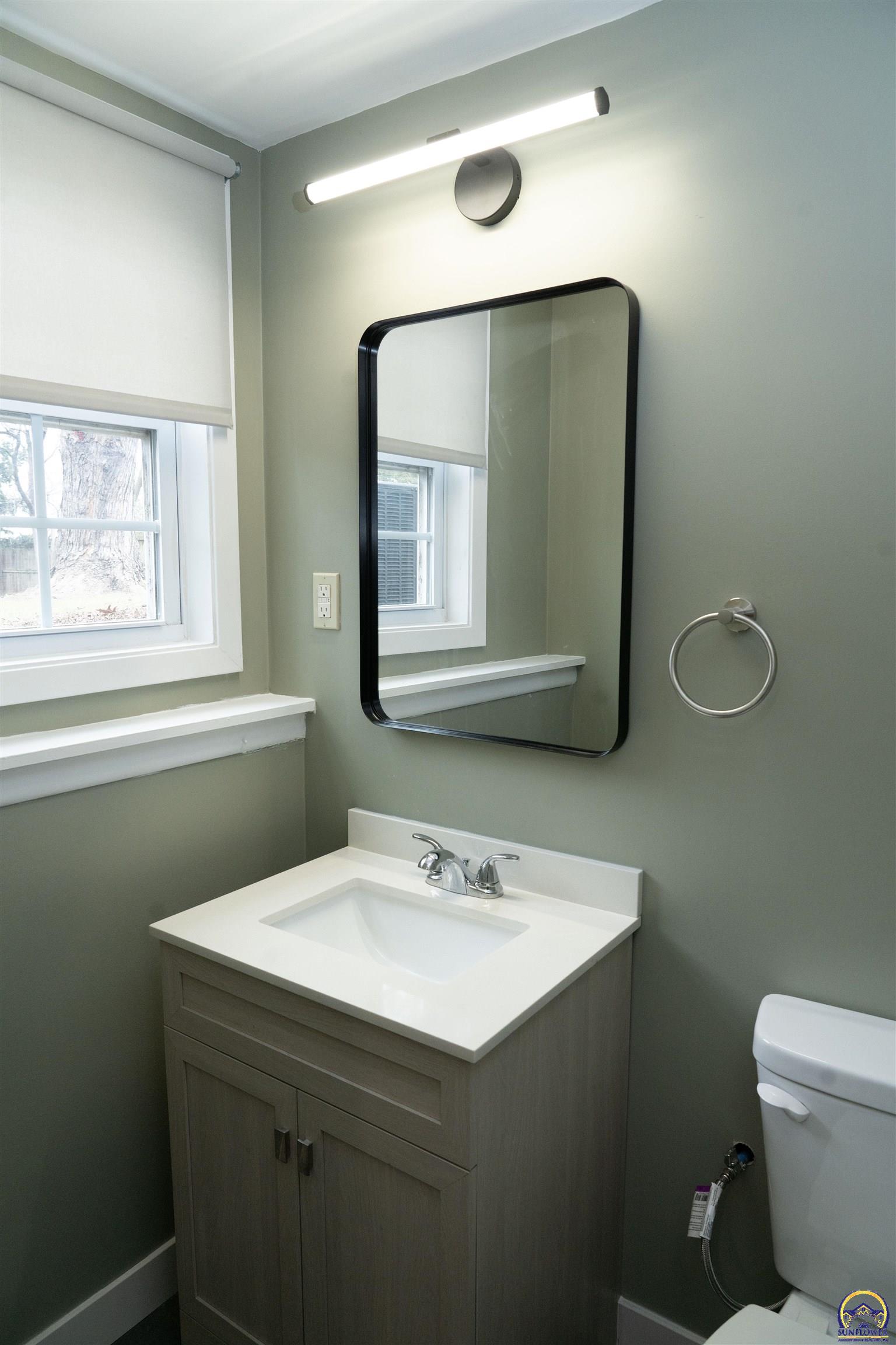 5200 Southwest 31st Street Topeka, KS 66614 - Photo 42 of 48