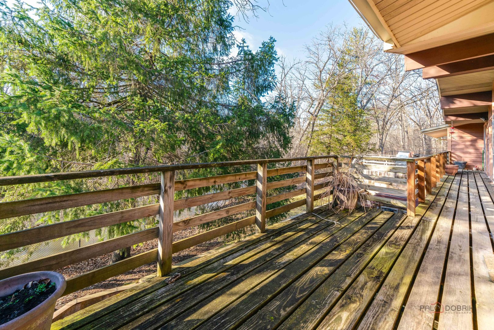 1161 Oak Spring Lane Libertyville, IL 60048 - Photo 21 of 30 a view of a balcony with wooden floor