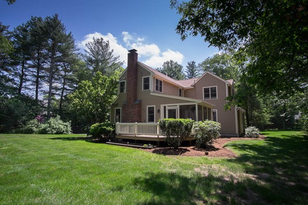 90 York Road Mansfield, MA 02048 - Photo 2 of 30 Gallery Image 2