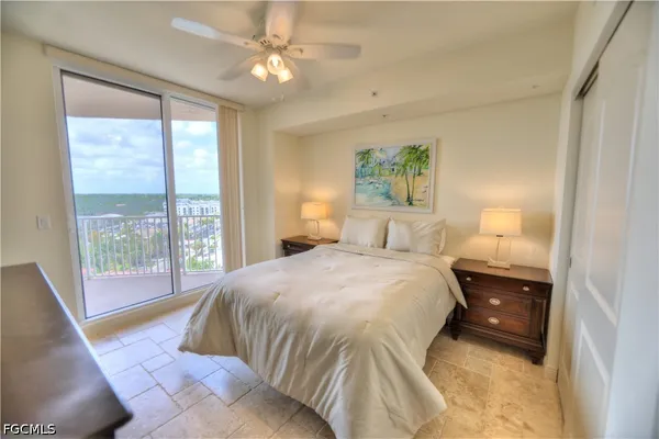 $3,000 | 2090 West First Street, Unit 1009, Fort Myers, FL 33901