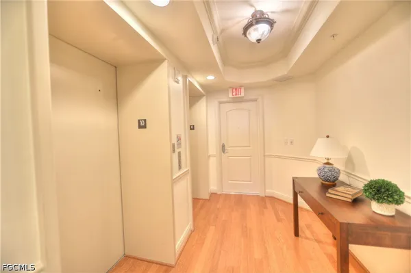 $3,000 | 2090 West First Street, Unit 1009, Fort Myers, FL 33901