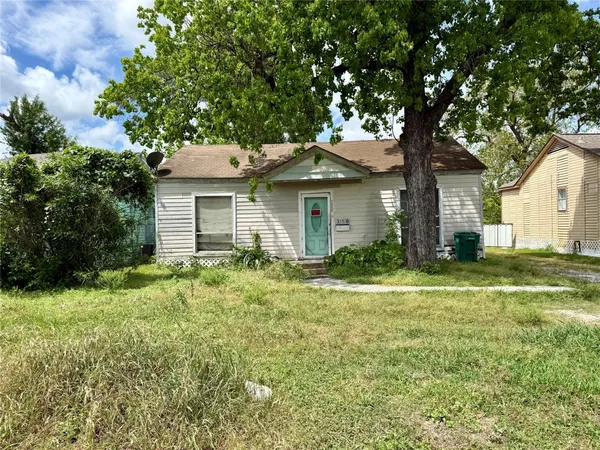 $99,497 | 310 Center Street, Pasadena, TX 77506