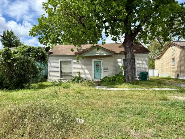 $89,497 | 310 Center Street, Pasadena, TX 77506