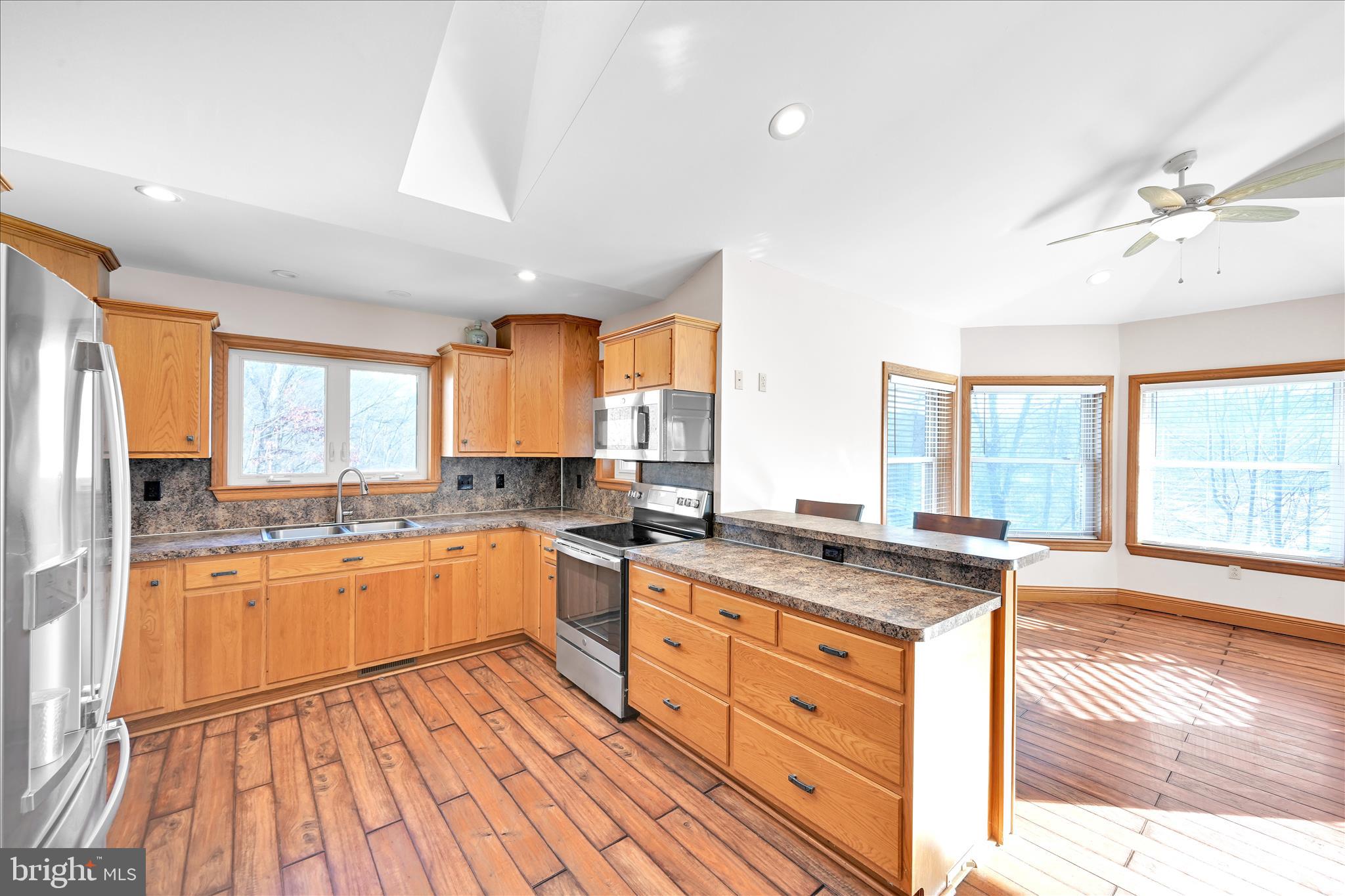 381 Michters Road Newmanstown, PA 17073 - Photo 11 of 51 Kitchen