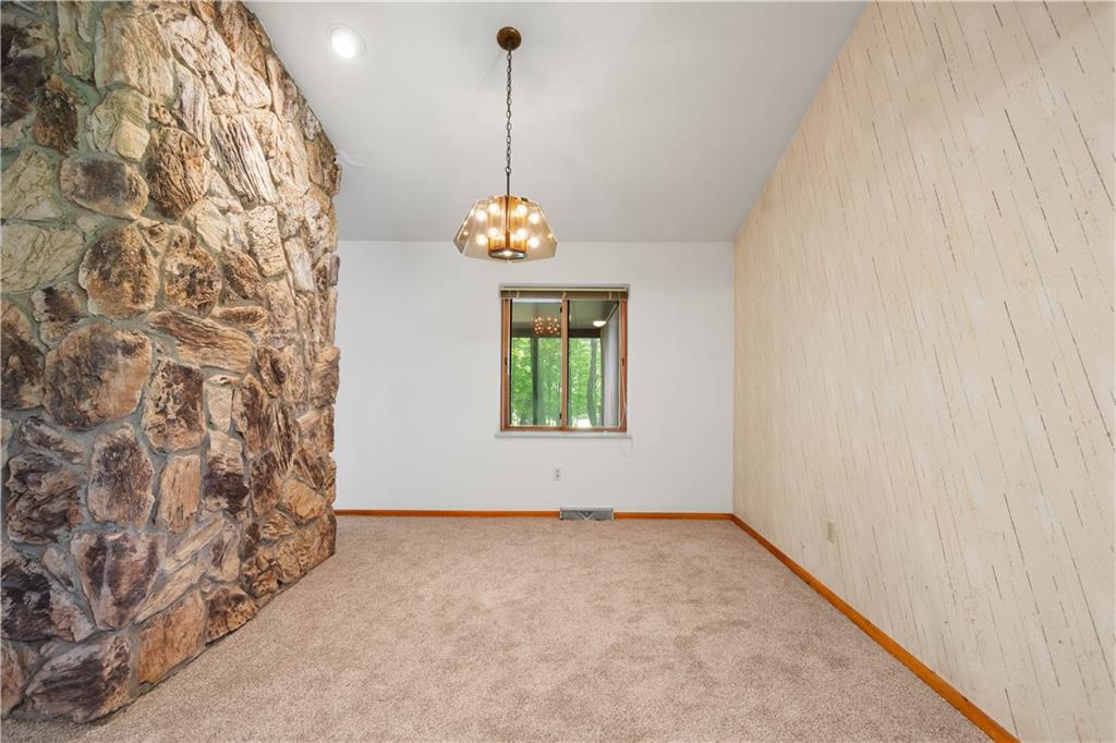 6 King Road McDonald, PA 15057 - Photo 9 of 35 Open dining room
