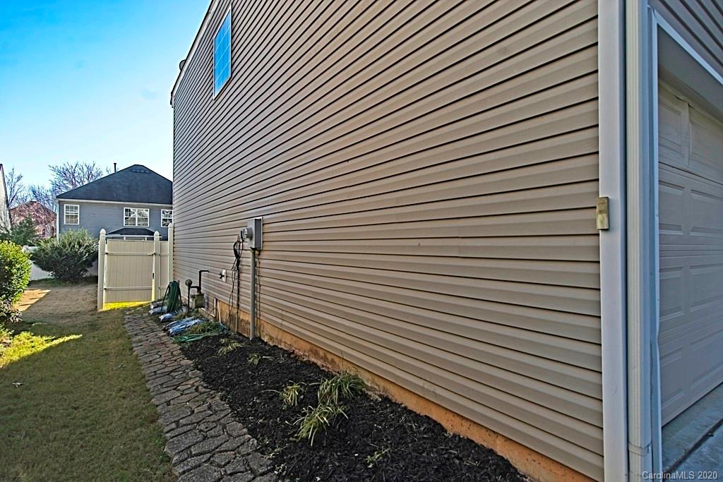 4061 Pennington Road Rock Hill, SC 29732 - Photo 4 of 30 Gallery Image 4