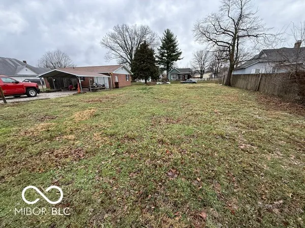 $18,500 | 323 East Kruzan Street, Brazil, IN 47834