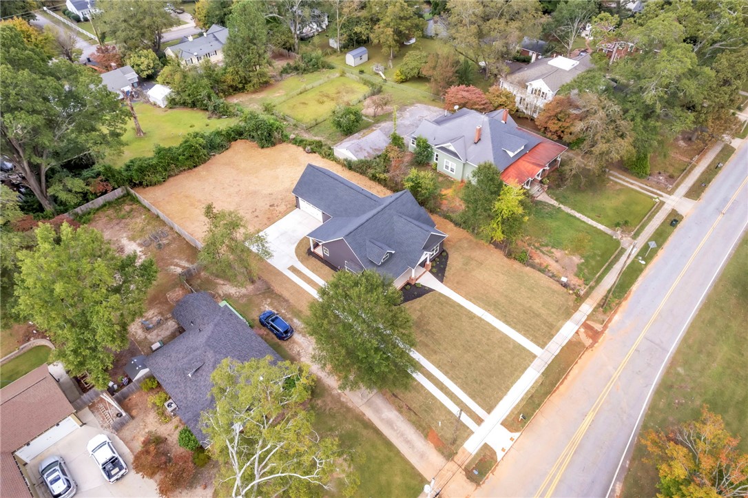 517 Northeast Main Street Easley, SC 29640 - Photo 28 of 31