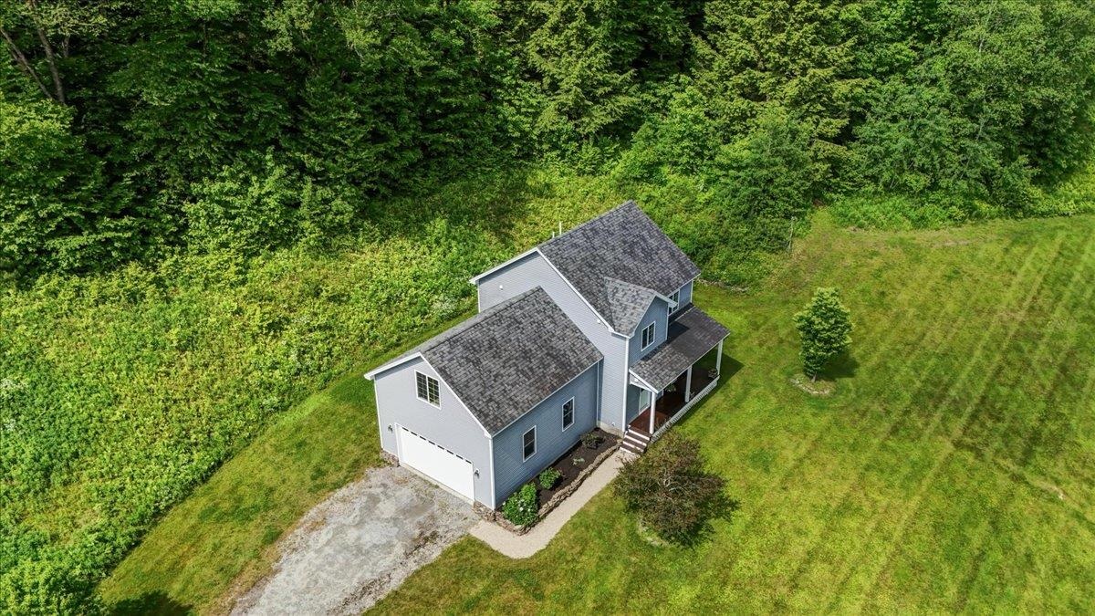 54 Gallagher Acrs Extension Moretown, VT 05676 - Photo 9 of 58 Gallery Image 9