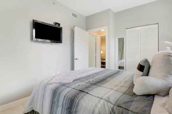 $4,000 | 1116 University Boulevard, Unit 14, Jupiter, FL 33458