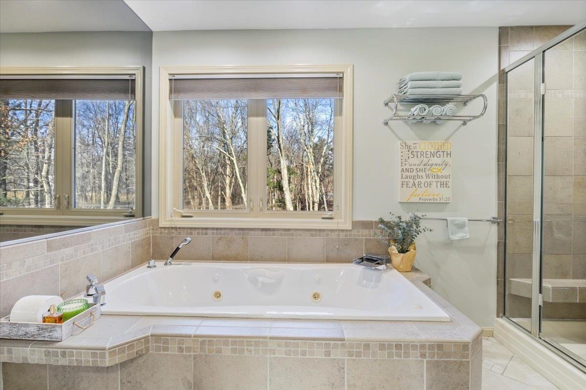 12 Cardinal Circle Derry, NH 03038 - Photo 28 of 42