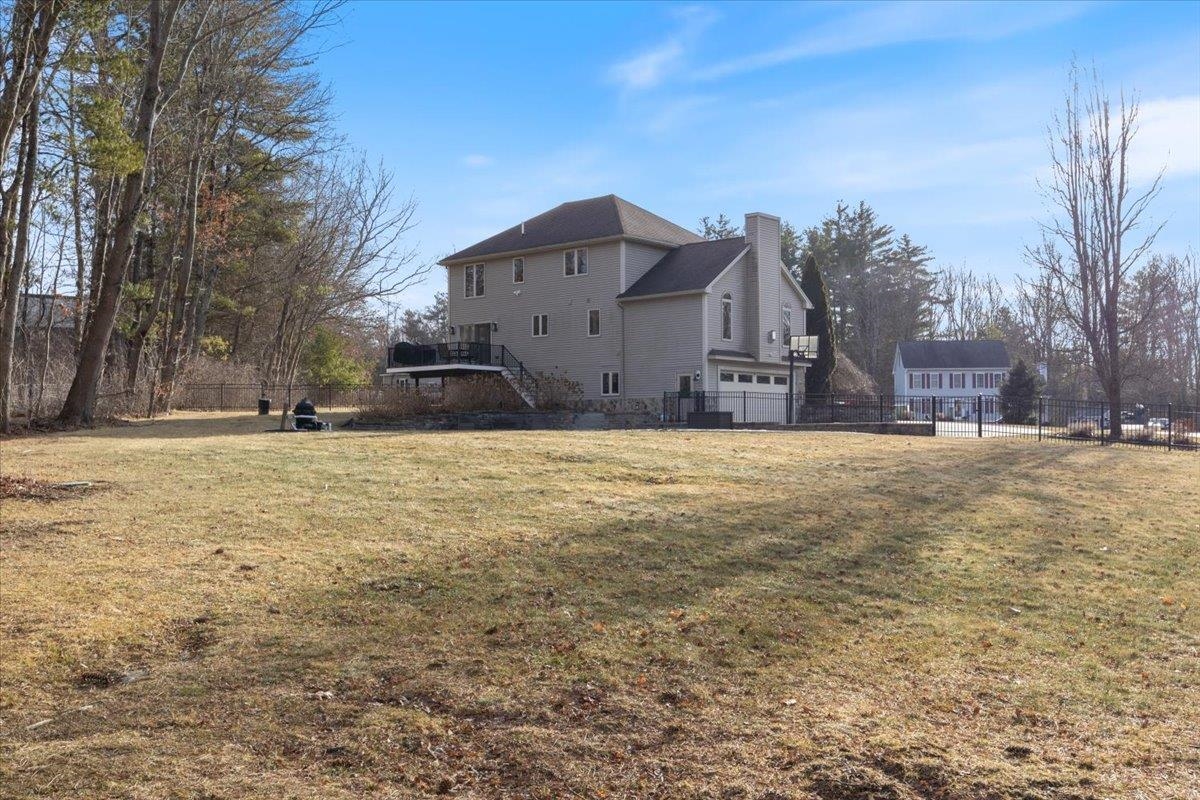 12 Cardinal Circle Derry, NH 03038 - Photo 41 of 42
