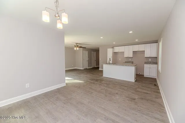 $1,950 | 925 West Massachusetts Avenue, Southern Pines, NC 28387