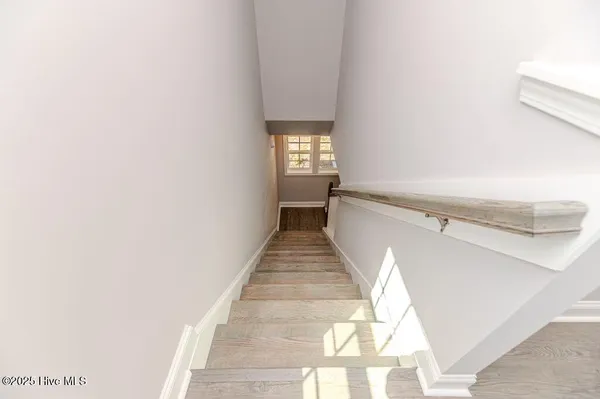 $1,950 | 925 West Massachusetts Avenue, Southern Pines, NC 28387