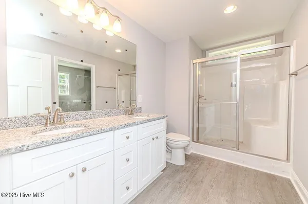 $1,950 | 925 West Massachusetts Avenue, Southern Pines, NC 28387