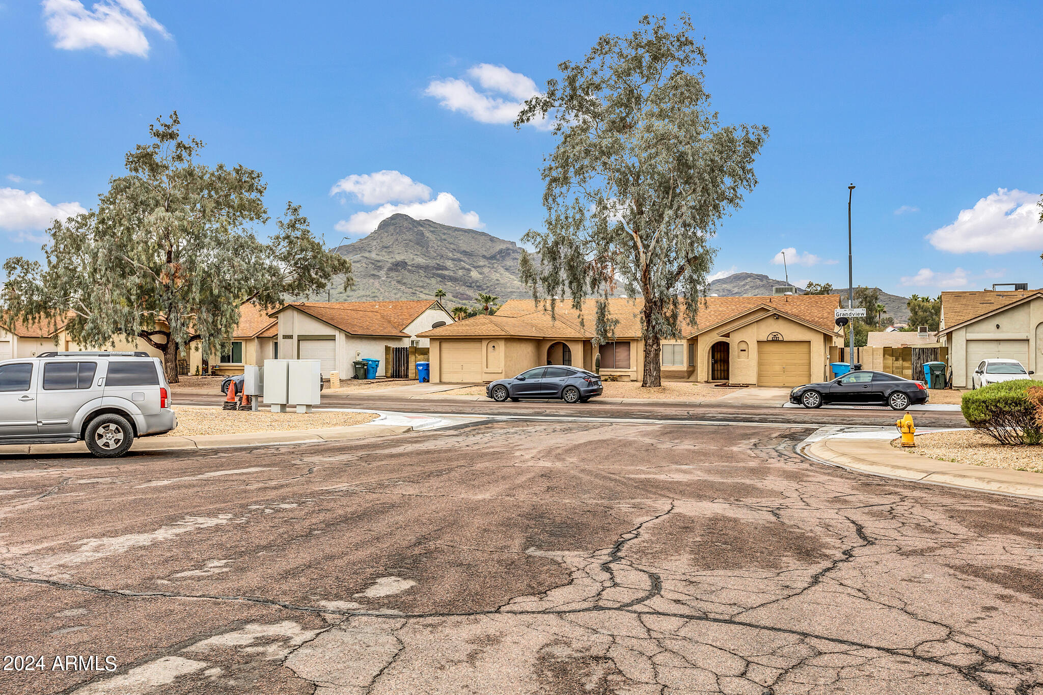 1730 East Grandview Road Phoenix, AZ 85022 - Photo 18 of 53 1730 E Grandview Rd-55