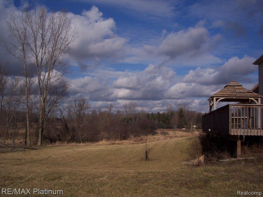 14440 South Nohel Road Perry, MI 48872 - Photo 4 of 25 PEACE-ON-EARTH