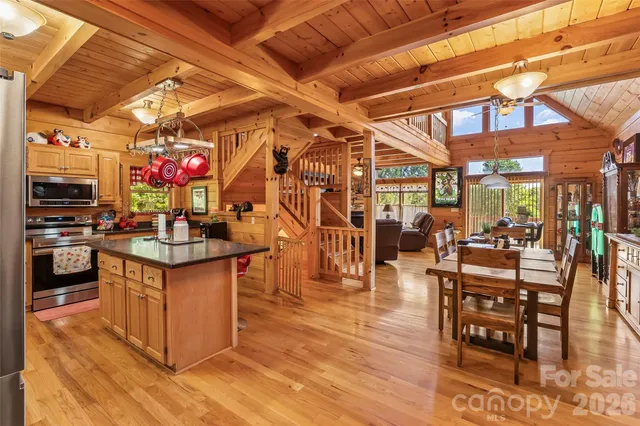 $784,900 | 16 Saratoga Drive, Nebo, NC 28761