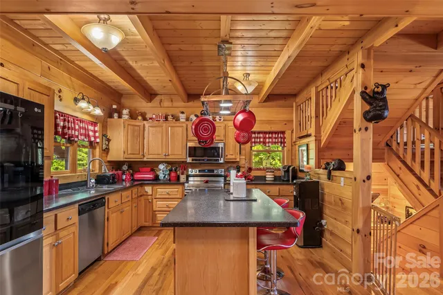 $784,900 | 16 Saratoga Drive, Nebo, NC 28761