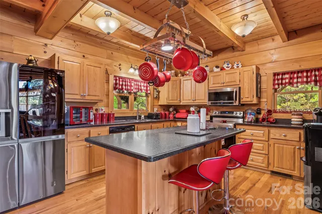 $784,900 | 16 Saratoga Drive, Nebo, NC 28761