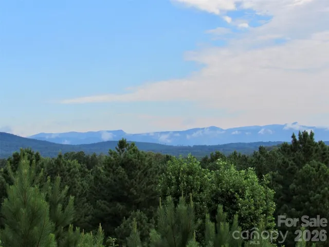 $784,900 | 16 Saratoga Drive, Nebo, NC 28761