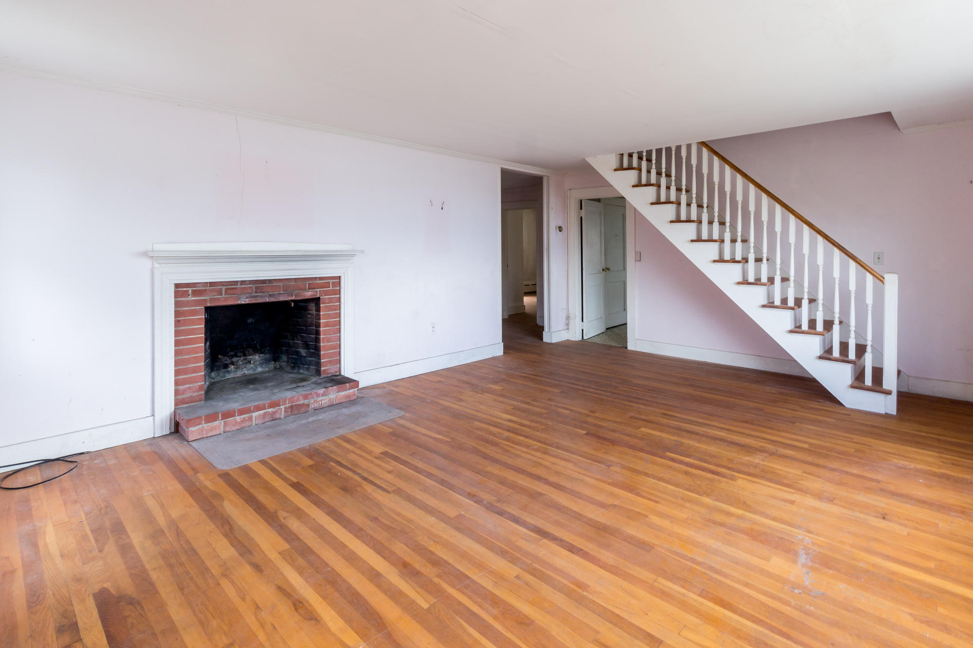 44 Hines Point Road Vineyard Haven, MA 02568 - Photo 7 of 9 44 Hines Point (2 of 6)