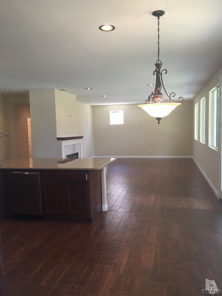 2806 Waterfall Lane Simi Valley, CA 93065 - Photo 10 of 37 Additional Photo
