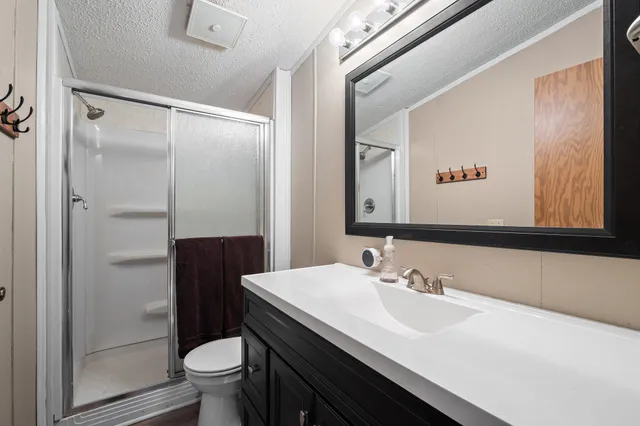 $1,549,000 | 548 East 1400 South, Kouts, IN 46347