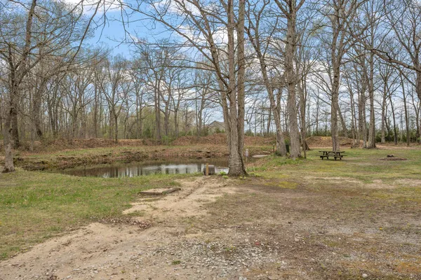 $1,499,999 | 548 East 1400 South, Kouts, IN 46347